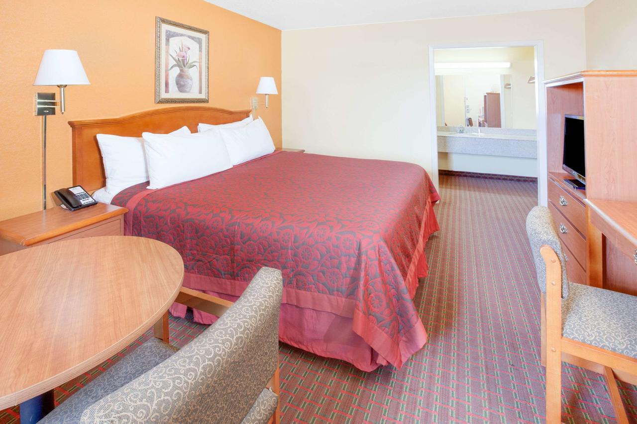 سيرسي Sunrise Extended Stay المظهر الخارجي الصورة